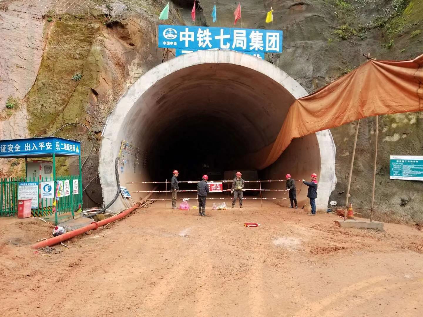 λ