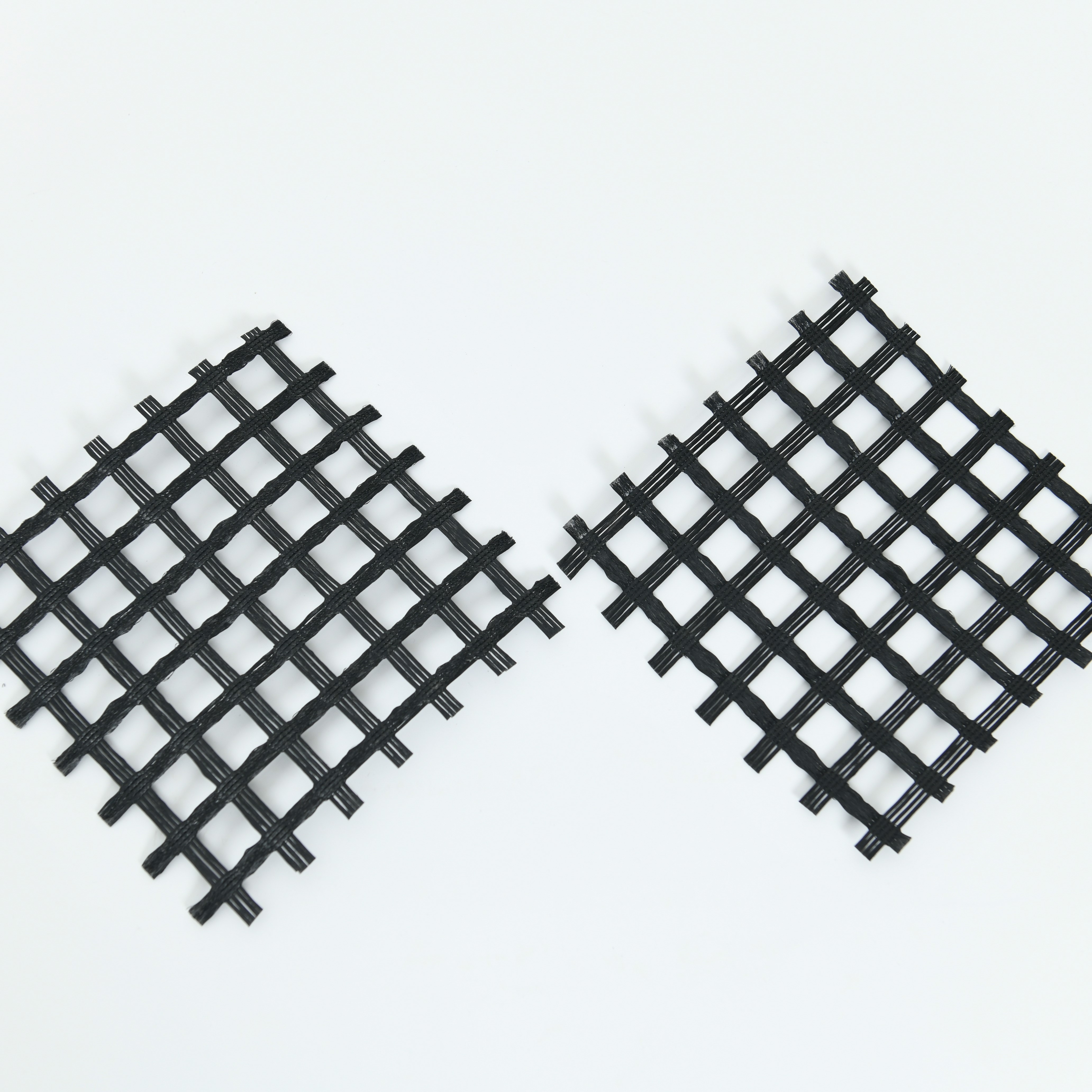 դ